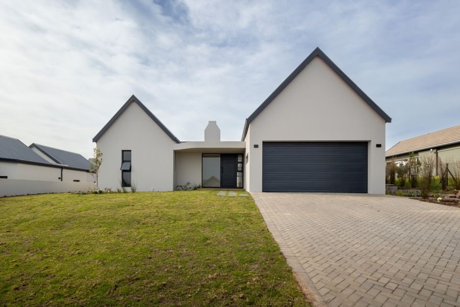 4 Bedroom Property for Sale in Baron View Western Cape